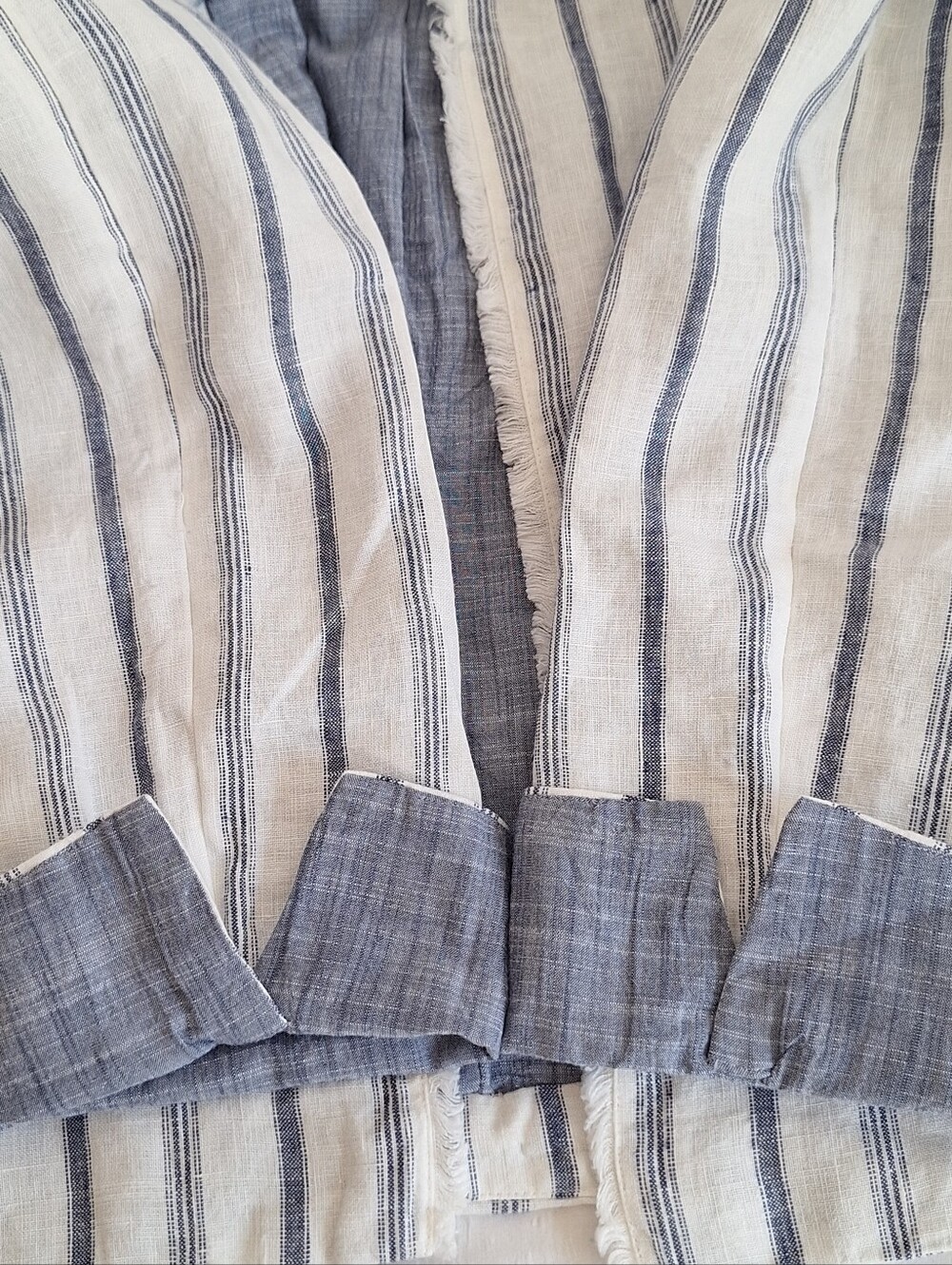 NWT Chico's White and Blue Striped Cropped Blazer - Picture 11 of 11